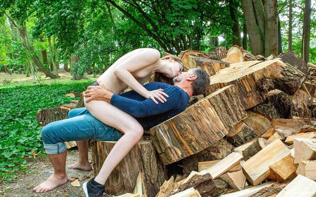 Abela youn Phillipe Soine beauty and the senior