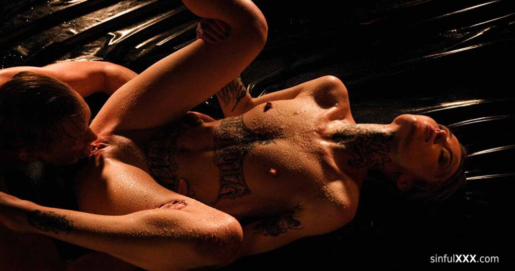 Sinfulxxx Tabitha Poison licking and eating her pussy